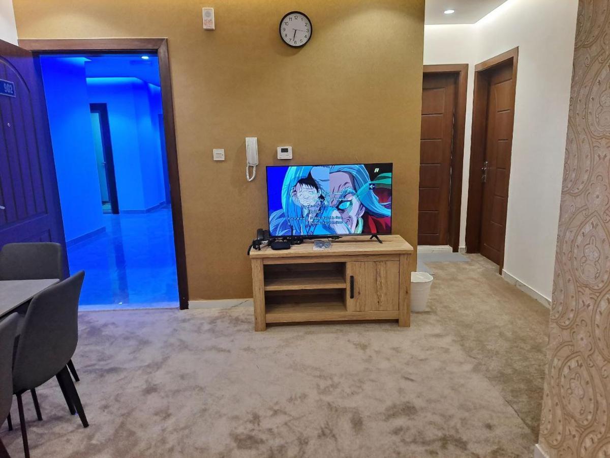 Golden Dahlia Fintas Aparthotel Kuwait City Bagian luar foto