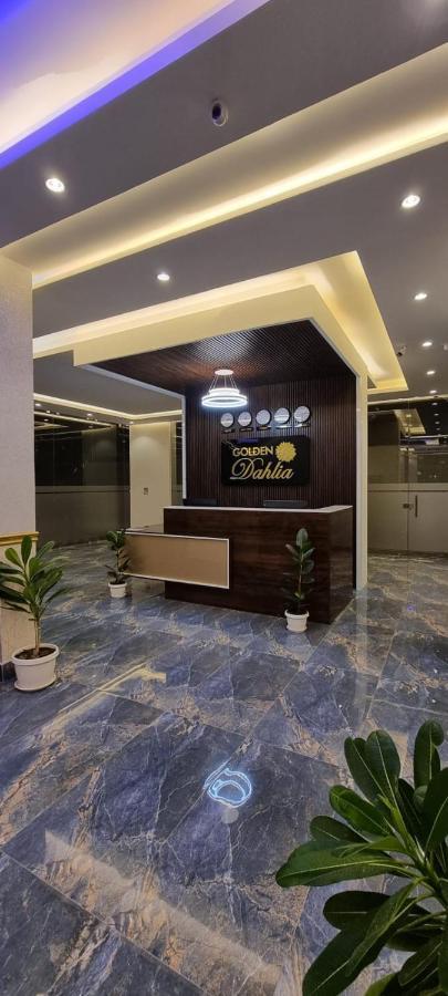 Golden Dahlia Fintas Aparthotel Kuwait City Bagian luar foto