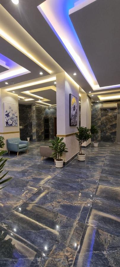 Golden Dahlia Fintas Aparthotel Kuwait City Bagian luar foto