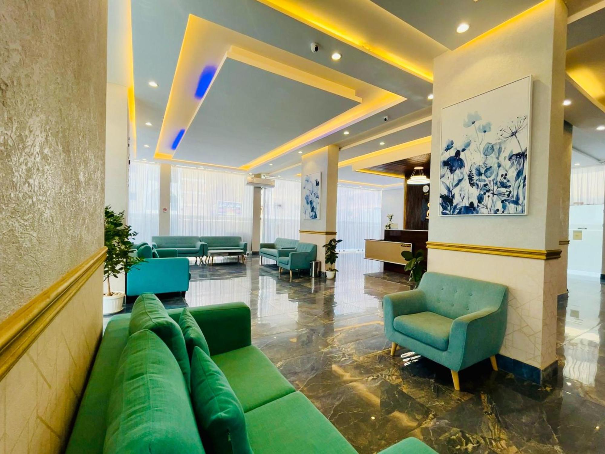 Golden Dahlia Fintas Aparthotel Kuwait City Bagian luar foto